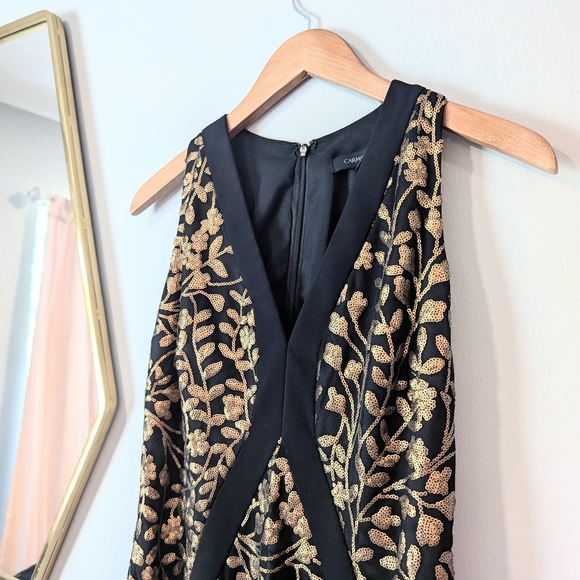 Carmen Marc Valvo Maxi Dress in Gold and Black Sz. 4 - Picture 3 of 9